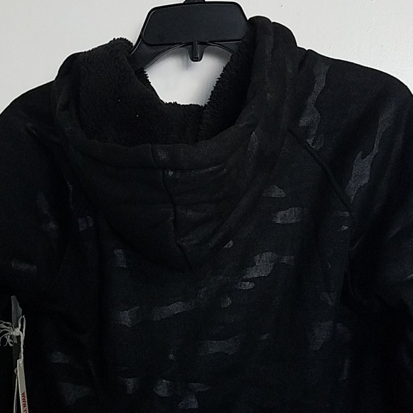 Sovereign State Jacket - Picture 10 of 16